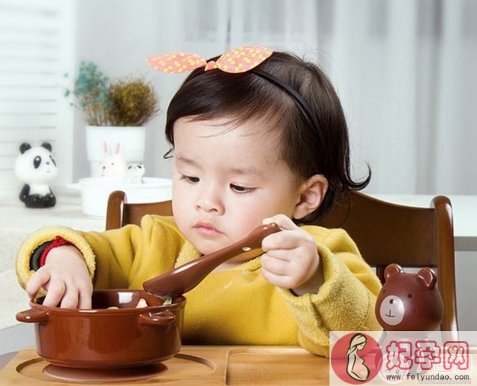宝宝辅食碗有必要买吗 不给孩子买辅食碗可以用什么来代替