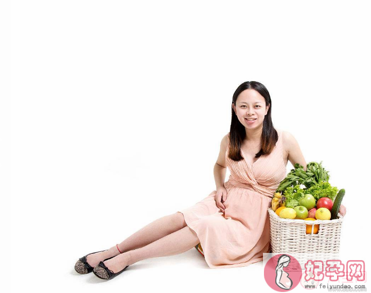 孕妇吃芹菜胎儿会黑吗  孕妇饮食会影响胎儿的肤色吗