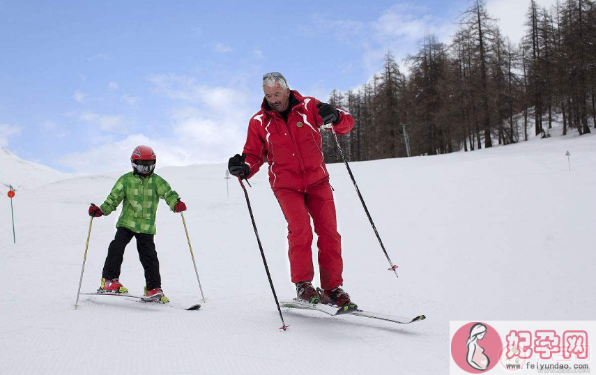 带孩子去滑雪心情好的短语心情说说 今日带孩子滑雪的感慨句子