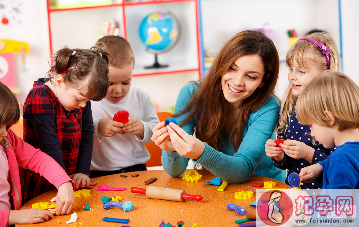 早晨送宝宝去幼儿园心情说说 清早送孩子上幼儿园感慨说说朋友圈