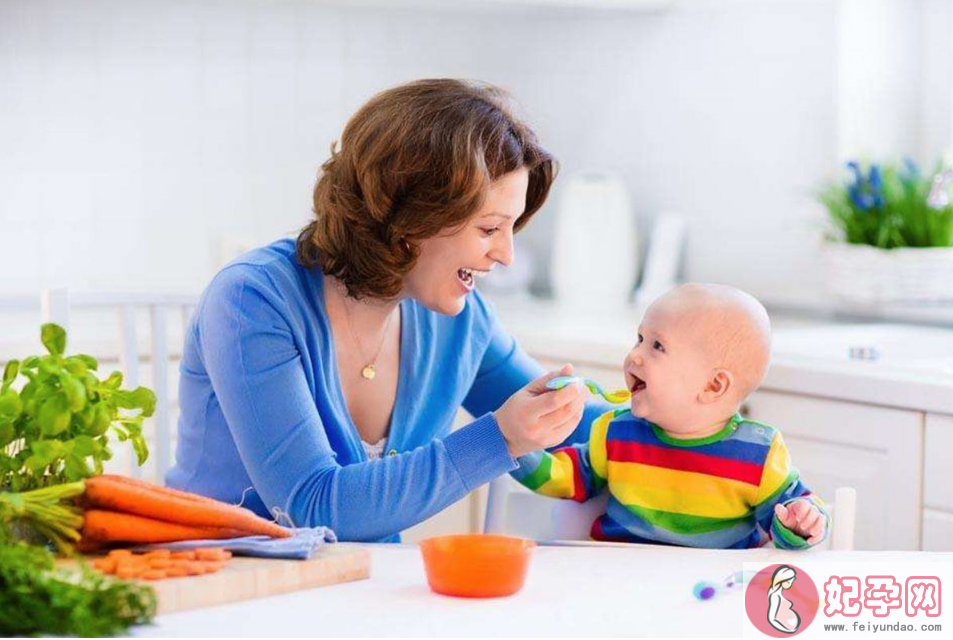 陪孩子吃饭的心情说说 分享和孩子吃饭的感慨句子朋友圈