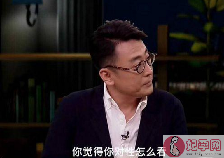 俞飞鸿遭遇主持人尴尬提问，被网友痛批：不尊重女性