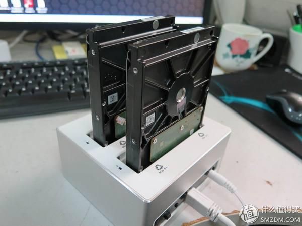 奥睿科硬盘解析（ORICO奥睿科SATA3.0高速双硬盘底座开箱）(27)