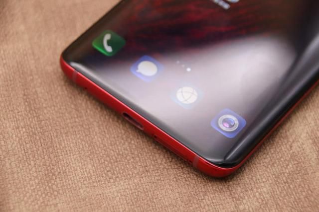 华为mate20rs保时捷对比普通版（华为Mate20RS保时捷来了）(21)