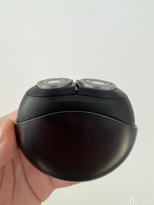 飞科剃须刀fs339清洗（男士个护清理神器飞科剃须刀FS891黑科技）(16)