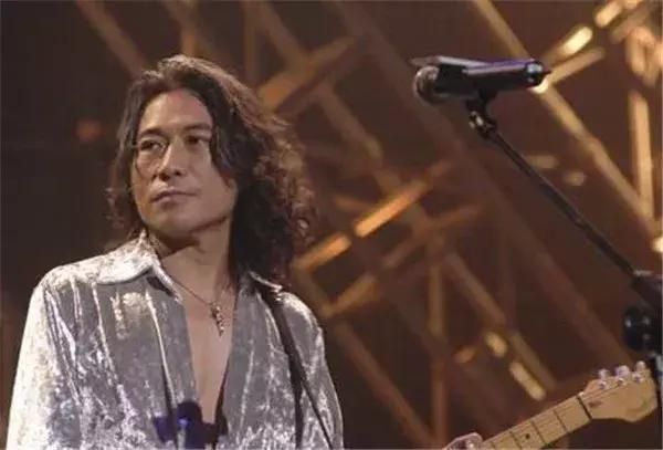 郑伊健和陈松伶合作了几部剧（盘点九大版本陈近南扮演者）(13)