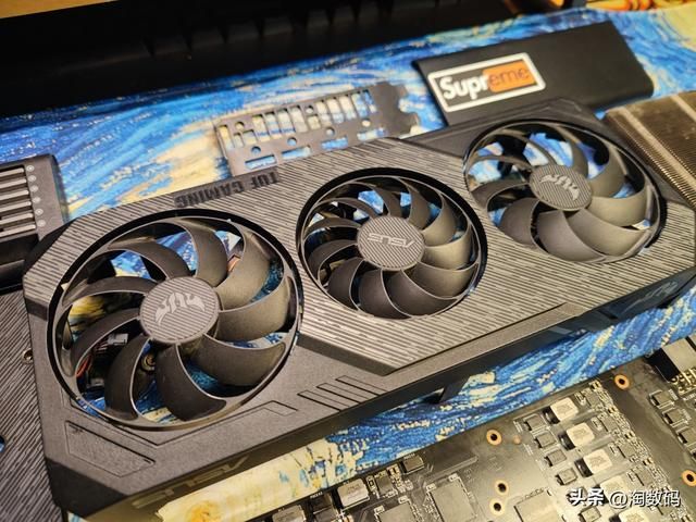 华硕rx580 8g显卡评测（战损成色TUF华硕RX5700矿渣显卡验票）(21)