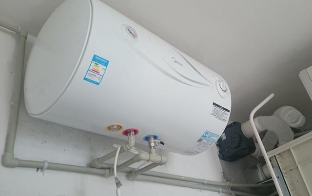 电热水器保温24小时耗电量（电热水器24小时不关很费电）(7)