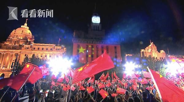 上海地铁歌唱祖国快闪（超燃魔都快闪告白）(15)