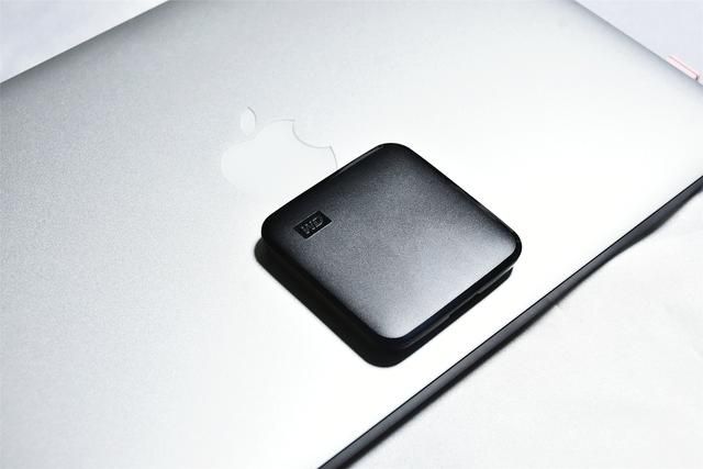 wd elements移动硬盘型号（轻巧可靠便携式WD）(10)