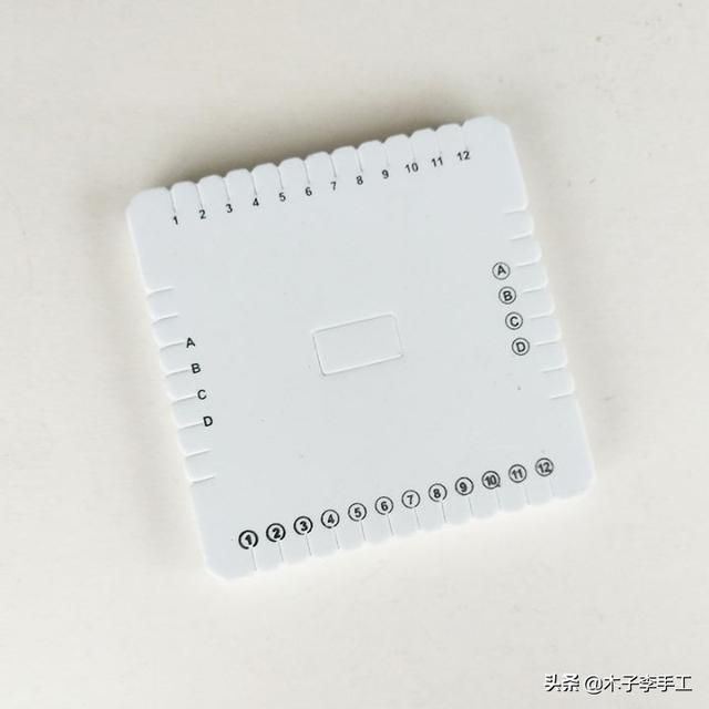 蝴蝶结手机挂绳编法大全（用方形盘编器做的手机挂绳的编法图解）(2)