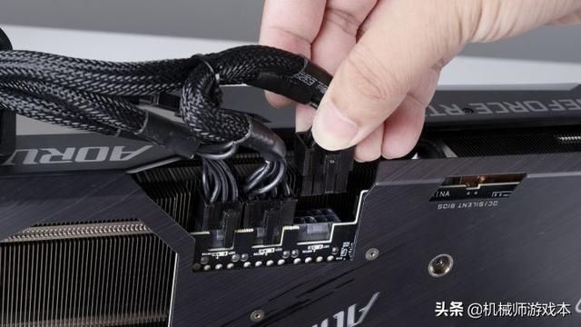 机械师f117f6拆机教程（搞机作战室台式机硬件升级安装教程）(16)