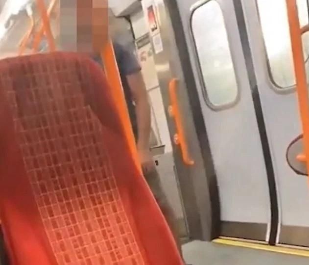 英国人外貌（英国黑人女子容貌俏丽）(2)