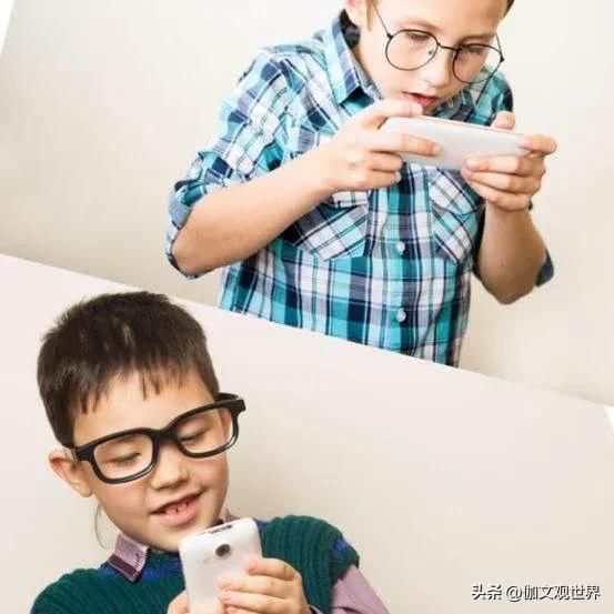 你的手机和我一样吗（手机啊手机）(2)