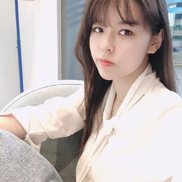 沫子主持火箭少女101（买家秀的逆袭沫子现学舞蹈）