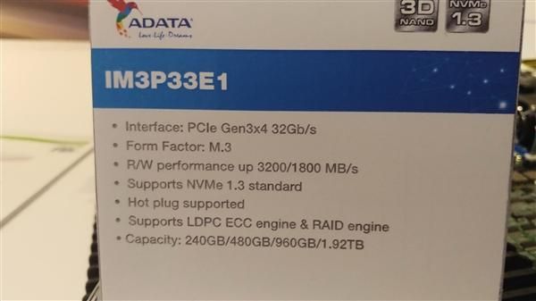 威刚im2p33e8（威刚首秀M.3SSD单路服务器集成36块288TB）(1)