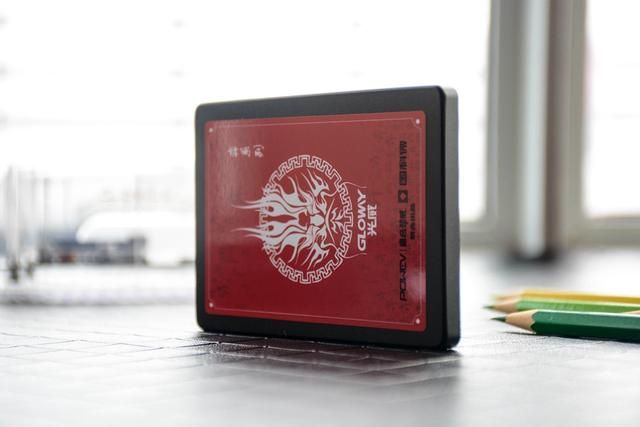 光威弈pro内存为啥只有2400（国产芯令老笔记本满血复活）(7)