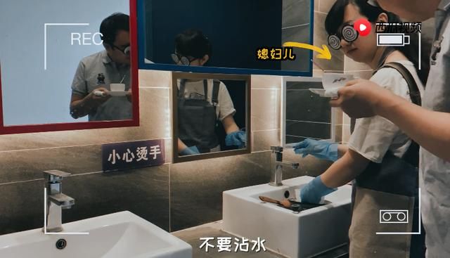 烫伤水泡能否刺破（烫伤的水泡不能轻易戳破）(5)