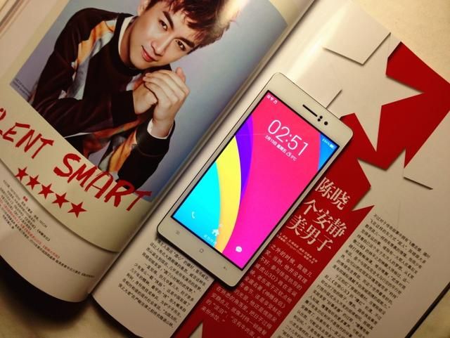 oppo r5系列的手机（OPPOR5分享全球第二薄智能手机）(10)
