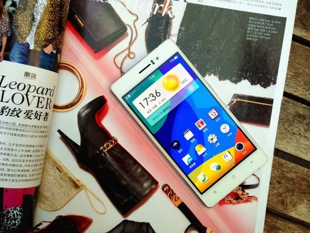 oppo r5系列的手机（OPPOR5分享全球第二薄智能手机）