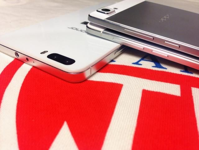 oppo r5系列的手机（OPPOR5分享全球第二薄智能手机）(22)