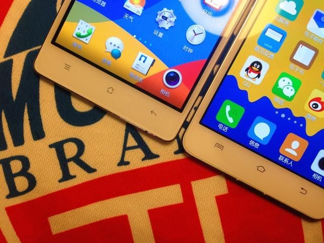 oppo r5系列的手机（OPPOR5分享全球第二薄智能手机）(13)