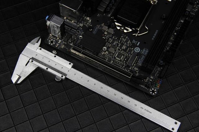 铭瑄h610itx能装什么cpu（电脑桌面面积嫌小）(4)