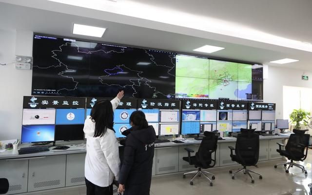 为北京冬奥会建立气象观测网：科技支撑预报员赛区