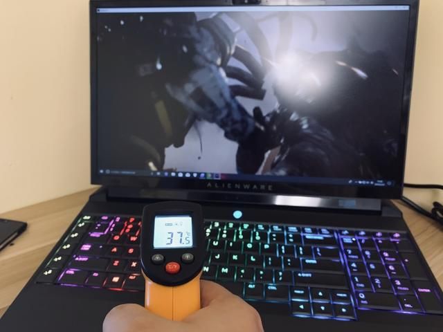 alienwarearea-51为什么这么沉？拥有强悍台式机性能的未来PC(7)