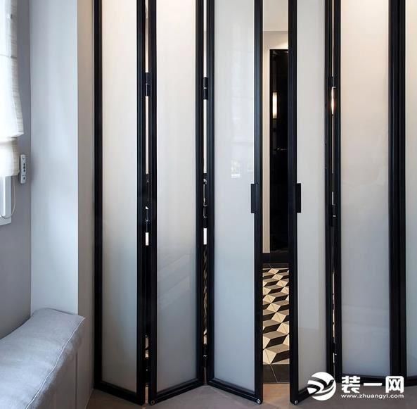 卫生间折叠门安装效果图 卫生间折叠门好不好(3)
