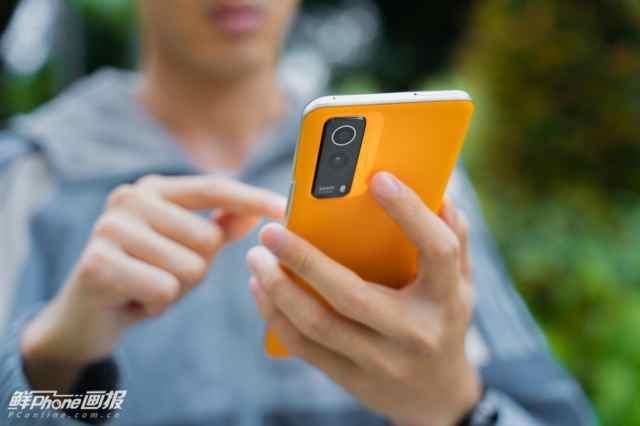 iqooz5对比z5x哪个更好 iQOOZ5x深度体验一款让人惊喜的省心手机(10)