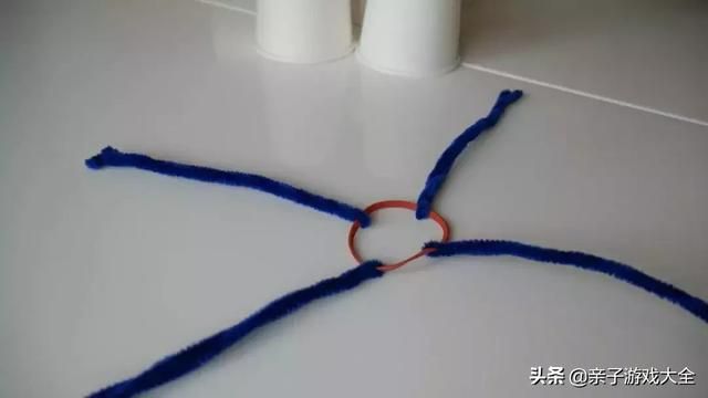 过年家庭聚餐玩的游戏 过年家庭聚会不要再刷手机啦(7)