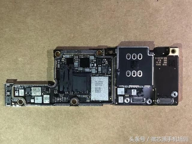 苹果xsmax换主板有什么影响 带你深度了解iPhonexsmax主板构造(8)