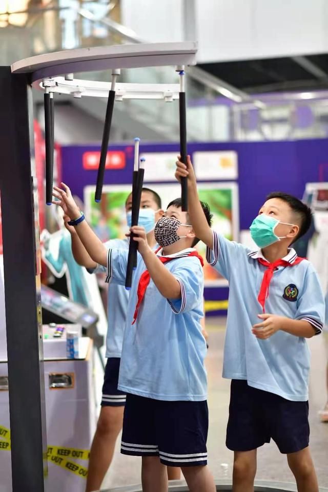 私人侦探的基本流程 快去市科技馆亲身体验破案的乐趣吧(4)