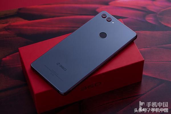 360手机n7与n7pro比较怎样 360手机N7Pro评测颜值走心的中端神机(6)