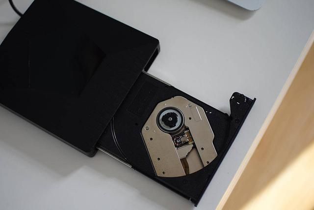 奥睿科笔记本支架扩展坞 数码外设的非必需品(11)