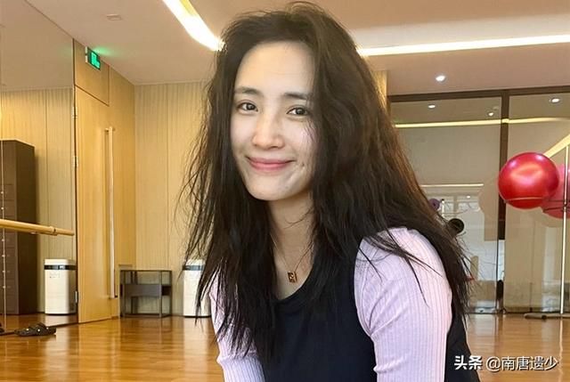 薛凯琪点水全过程（薛凯琪晒出练舞）(2)