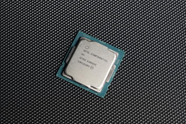 intel i3处理器是哪一年的（曾经的i7现在的i3Intel第十代i3处理器横向评测）(2)