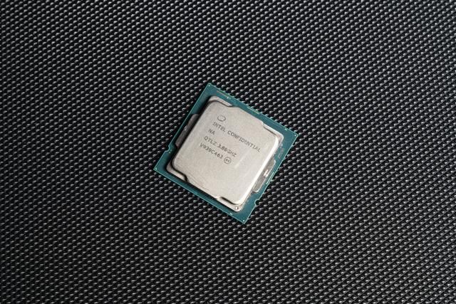 intel i3处理器是哪一年的（曾经的i7现在的i3Intel第十代i3处理器横向评测）(6)