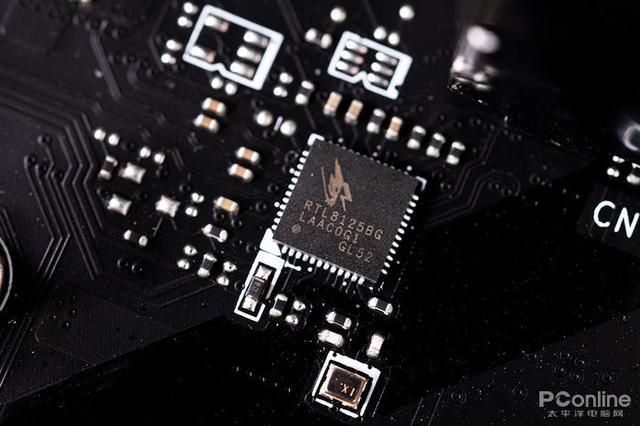 微星的b760主板是大板还是小板（堆料扎实的平民主板）(30)