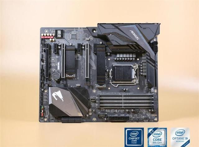 技嘉aorusz390elite评测（这是一块被低估了的主板）