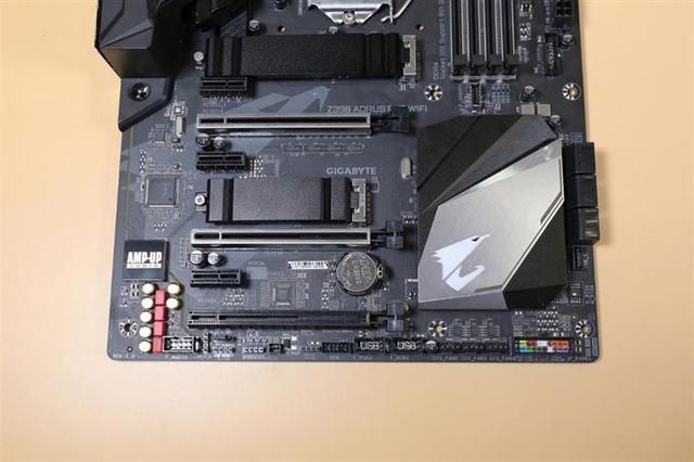 技嘉aorusz390elite评测（这是一块被低估了的主板）(7)