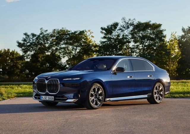 未来无人驾驶的汽车座舱（2023汽车科技新趋势）(11)