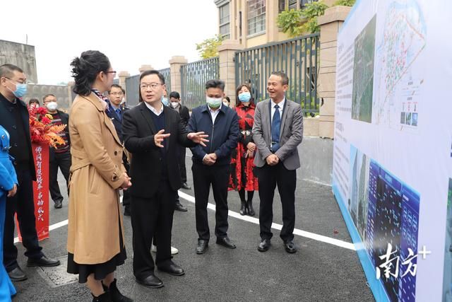 智慧化停车场怎么使用（立体停车库来了）