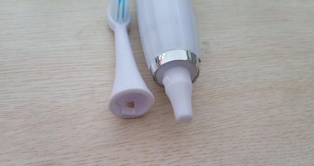 10款电动牙刷对比报告（8毛钱的声波电动牙刷）(8)
