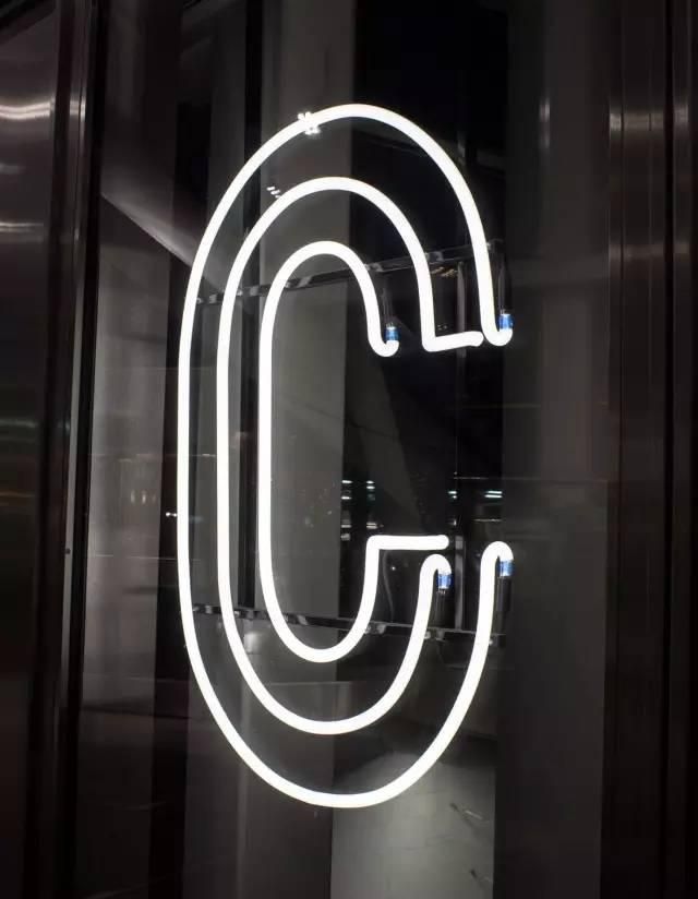 咖啡标志logo设计理念（咖啡品牌LOGOVI包装系统设计）(31)