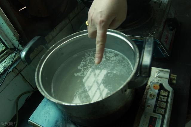 农村安装净水器有必要吗（农村安装净水器没啥用）(2)