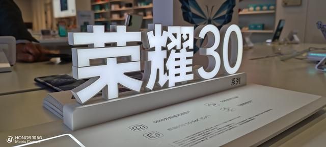 2023年p40 pro相当于什么手机水平（Pro拍照劣化是大底的锅）(14)