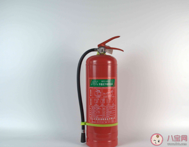 灭火器有绿色的吗 不同灭火器作用是什么
