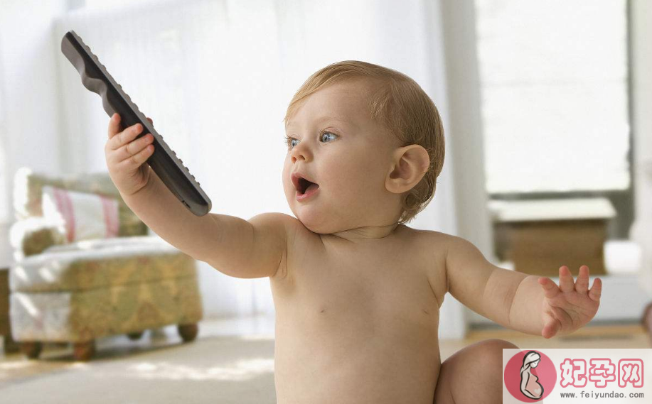 9个月宝宝可以看电视吗   如何让婴儿不要看电视